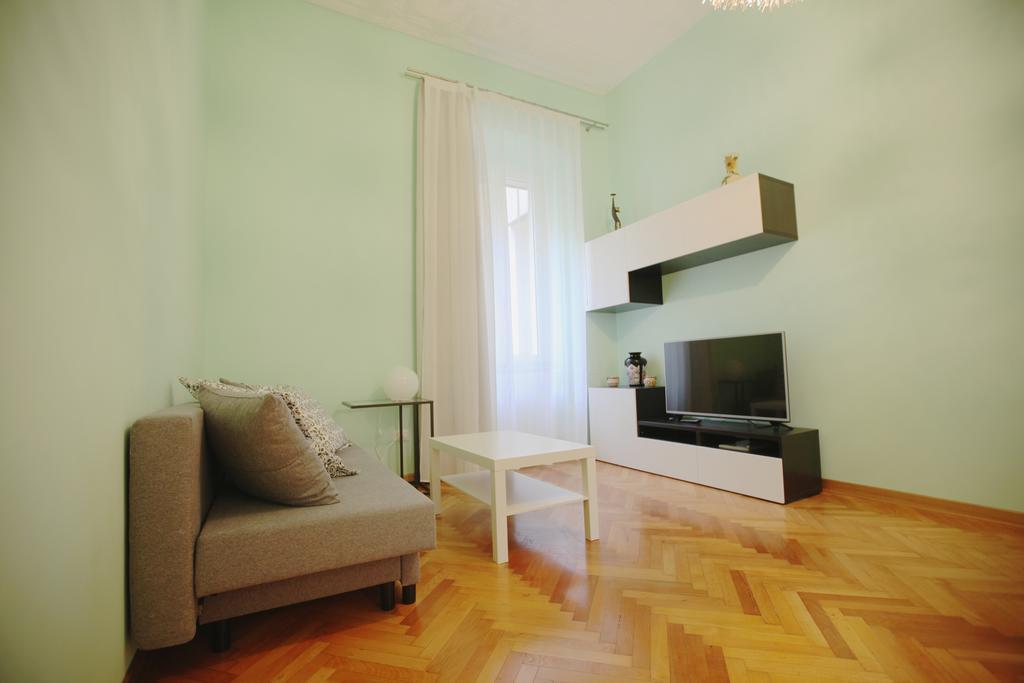 Apartman Triestevillas Ghega - Next To The Railway Station Trieszt